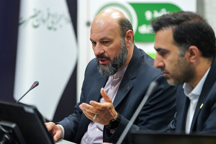 بازدید فتاح از شهرک دارویی برکت