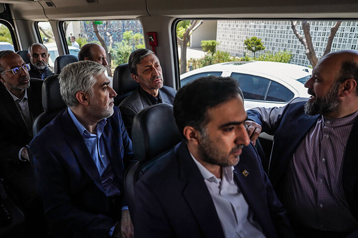 بازدید فتاح از شهرک دارویی برکت