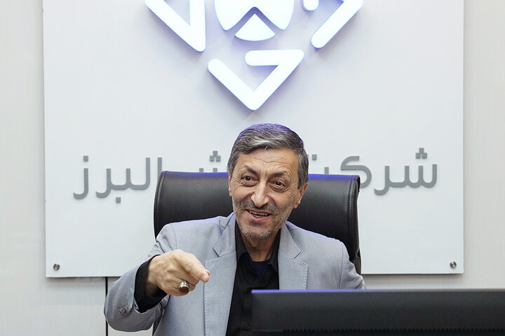 بازدید رئیس ستاد اجرایی فرمان امام از شرکت پخش البرز