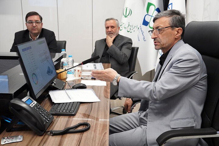 بازدید رئیس ستاد اجرایی فرمان امام از شرکت پخش البرز