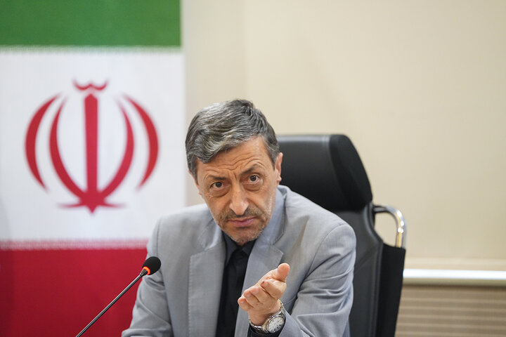 بازدید رئیس ستاد اجرایی فرمان امام از سبحان دارو