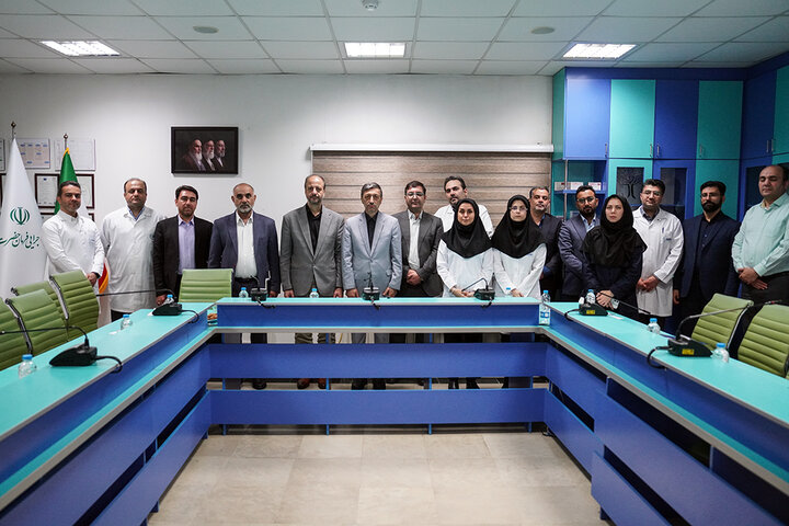 بازدید فتاح از کارخانه دارویی سبحان انکولوژی