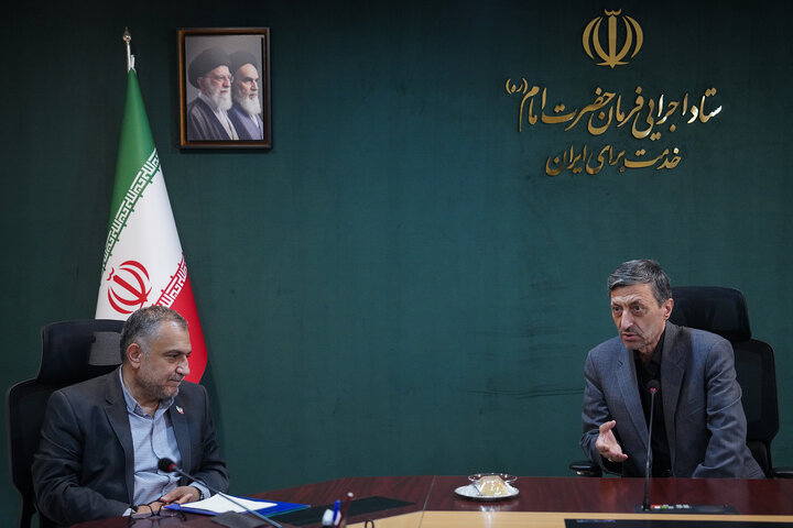 دیدار رئیس و معاونان دانشگاه شریف با رئیس ستاد اجرایی فرمان امام