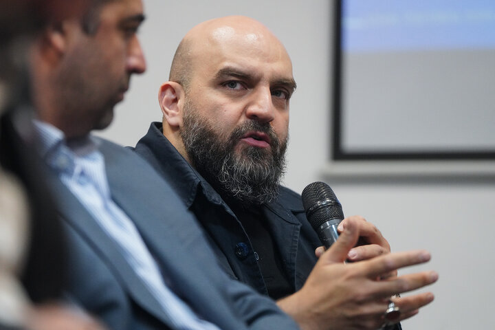 بازدید رئیس ستاد اجرایی فرمان امام از ایران دارو