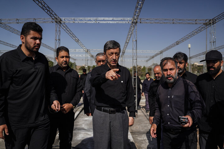 بازدید رئیس ستاد اجرایی فرمان امام از روند آماده‌سازی زائرشهر چهل‌سرا برای وداع با رهبر شهید انقلاب 