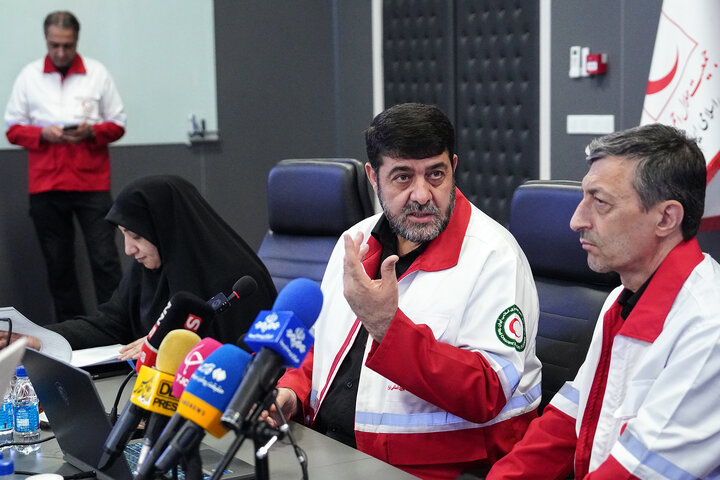 مراسم امضای تفاهم‌نامه همکاری میان ستاد اجرایی فرمان امام و جمعیت هلال‌احمر