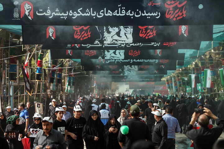 نخستین روز خدمت‌رسانی به عزاداران رهبر شهید انقلاب در زائرشهر چهل‌سرا