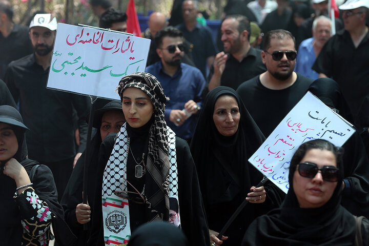 دومین روز خدمت‌رسانی به عزاداران رهبر شهید انقلاب در زائرشهر چهل‌سرا