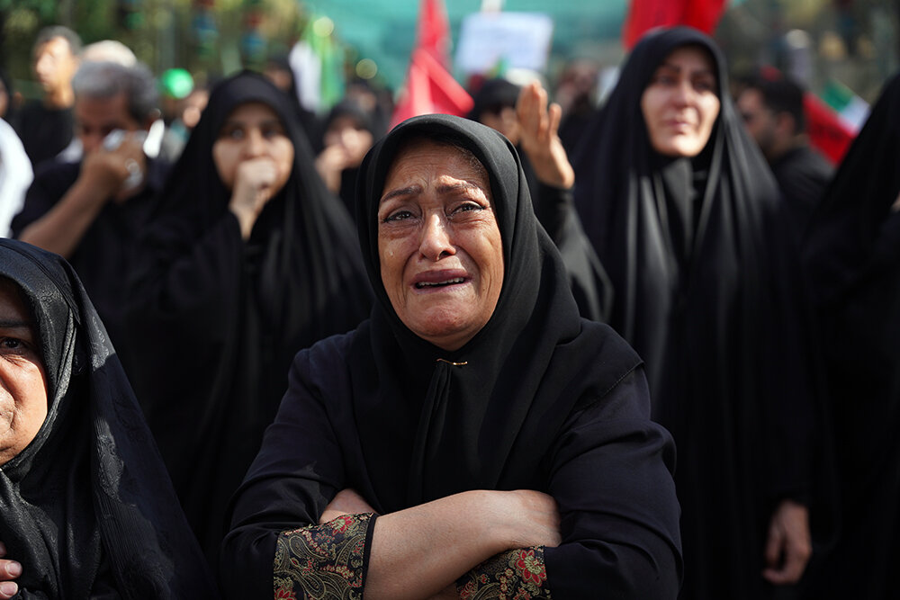 دومین روز خدمت‌رسانی به عزاداران رهبر شهید انقلاب در زائرشهر چهل‌سرا