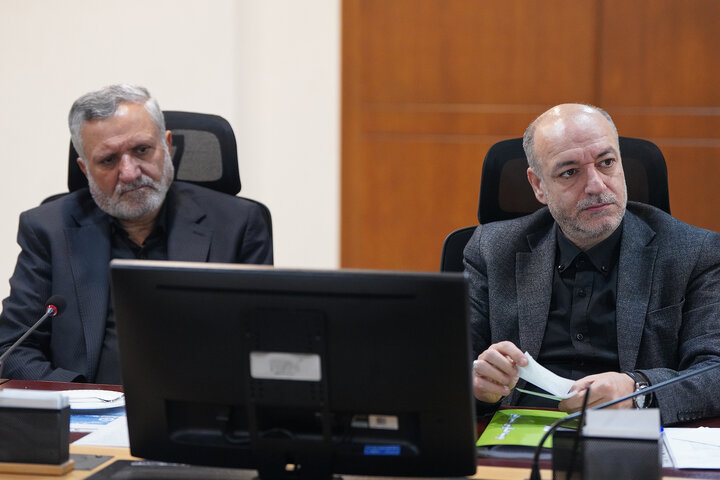 مجمع عمومی عادی سالیانه گروه توسعه صنعت و معدن تدبیر