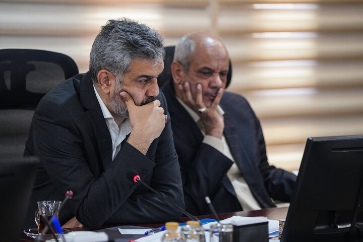 مجمع عمومی عادی سالیانه گروه توسعه صنعت و معدن تدبیر
