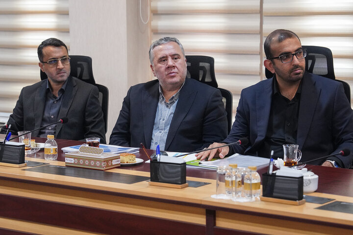 مجمع عمومی عادی سالیانه گروه توسعه صنعت و معدن تدبیر
