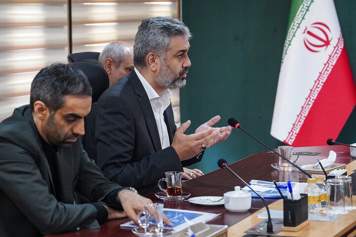 مجمع عمومی عادی سالیانه گروه توسعه صنعت و معدن تدبیر
