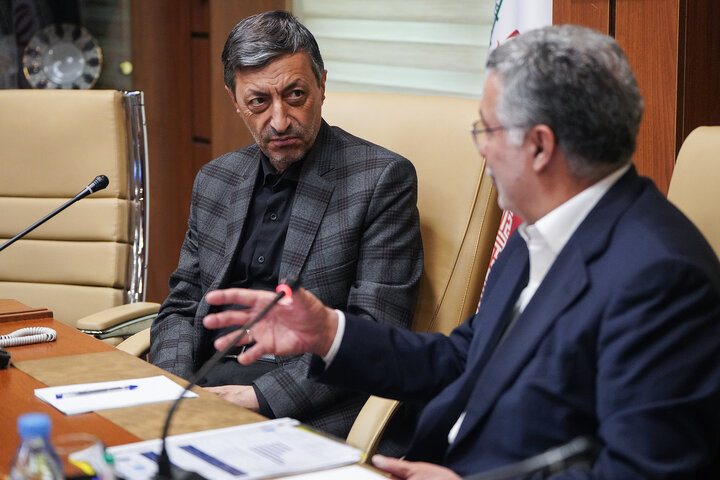 دیدار رئیس ستاد اجرایی فرمان امام با وزیر بهداشت