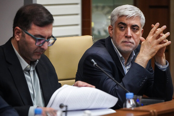 دیدار رئیس ستاد اجرایی فرمان امام با وزیر بهداشت