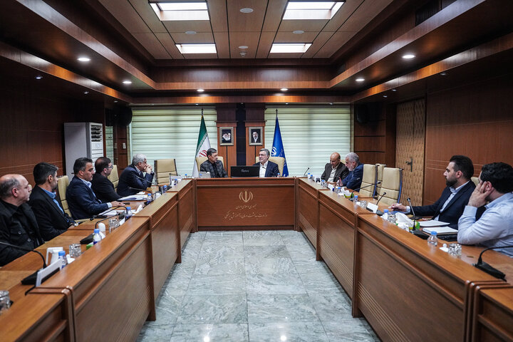 دیدار رئیس ستاد اجرایی فرمان امام با وزیر بهداشت