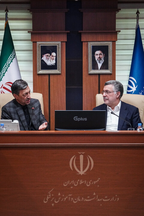 دیدار رئیس ستاد اجرایی فرمان امام با وزیر بهداشت