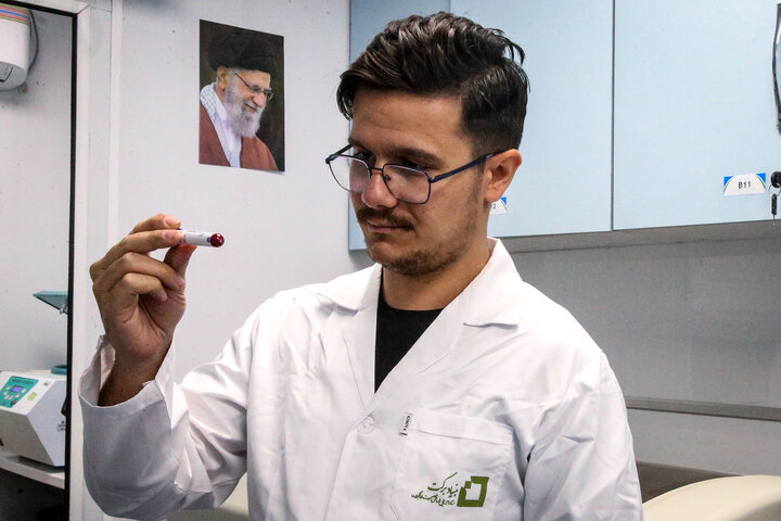 خدمت رسانی بیمارستان‌ سیار برکت ستاد اجرایی فرمان امام در مرز مهران