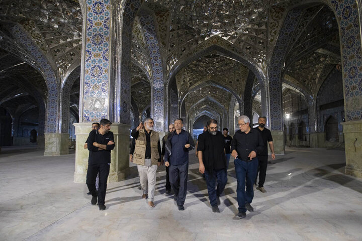 بازدید رئیس ستاد اجرایی فرمان امام(ره) از روند ساخت صحن عقیله بنی‌هاشم(س) در عتبه‌ حسینی