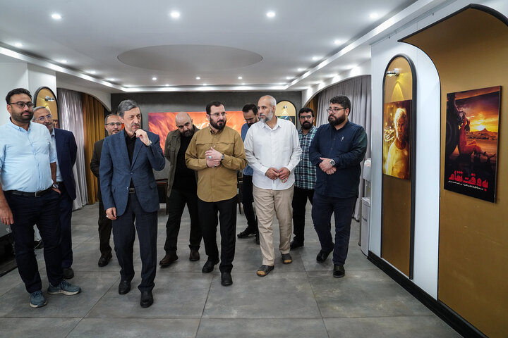 بازدید رئیس ستاد اجرایی فرمان امام از سازمان هنری رسانه‌ای اوج