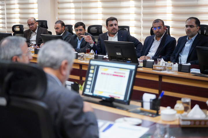 بررسی پروژه‌های گروه توسعه صنعت و معدن تدبیر با حضور رئیس ستاد اجرایی فرمان امام