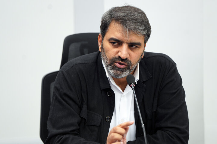 نشست مشاوران سامانه ۴۰۳۰ با رئیس ستاد اجرایی فرمان امام