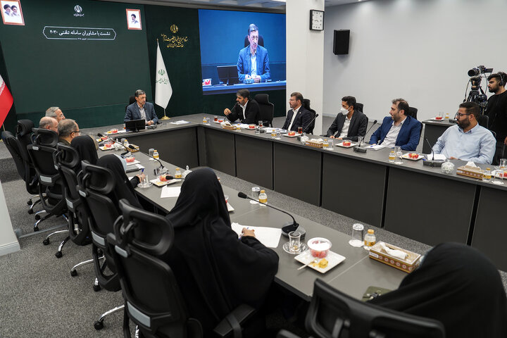 نشست مشاوران سامانه ۴۰۳۰ با رئیس ستاد اجرایی فرمان امام