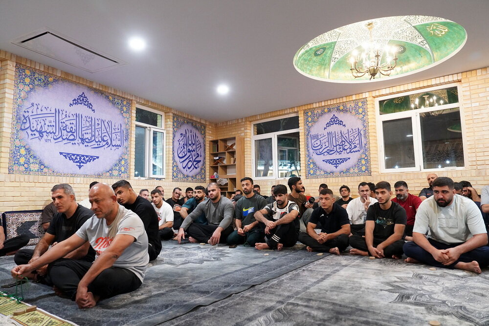 بازدید رئیس ستاد اجرایی فرمان امام از کمپ تیم‌های ملی کشتی