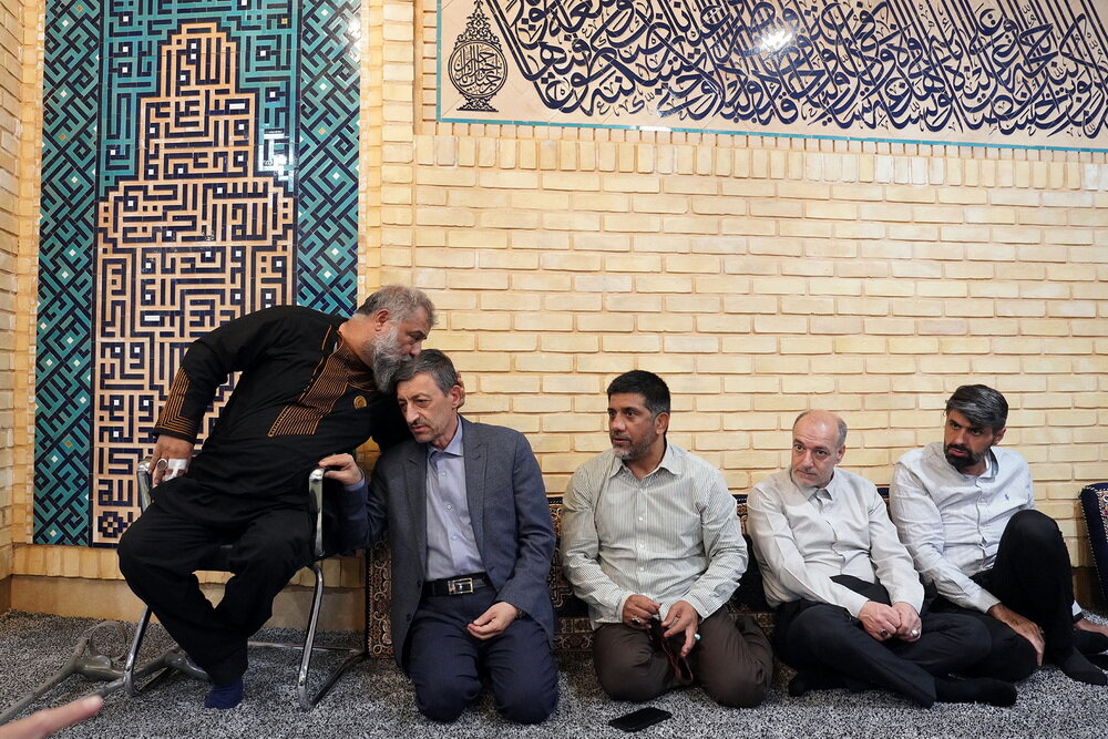 بازدید رئیس ستاد اجرایی فرمان امام از کمپ تیم‌های ملی کشتی