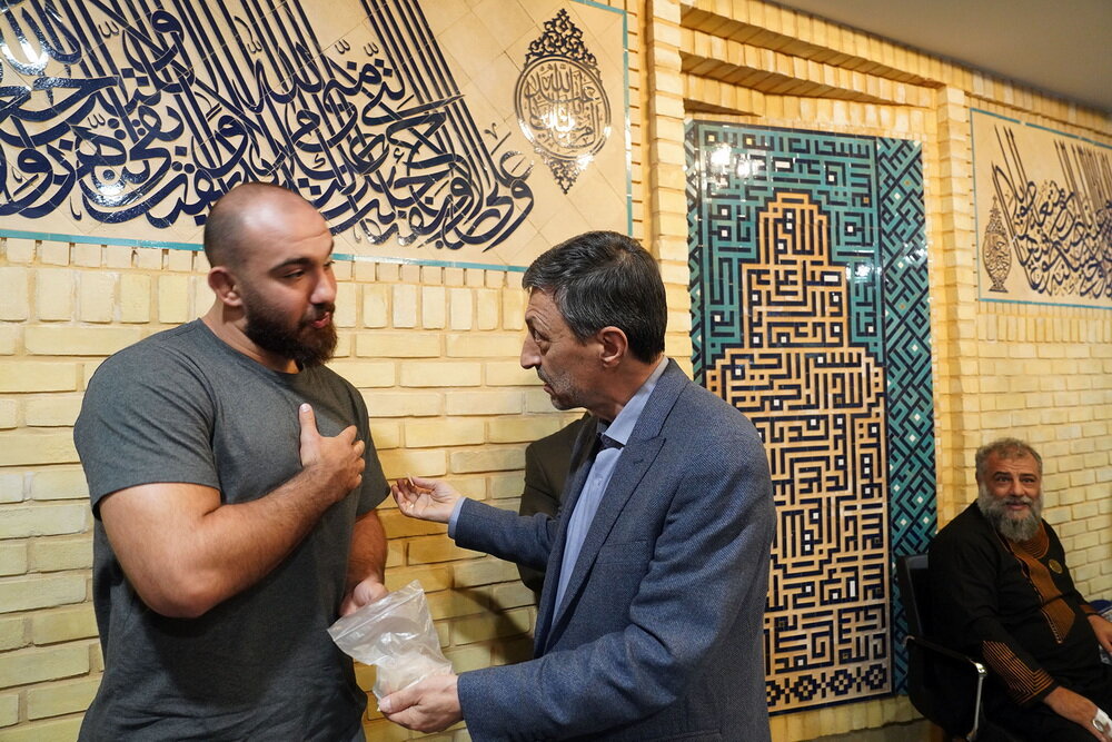 بازدید رئیس ستاد اجرایی فرمان امام از کمپ تیم‌های ملی کشتی