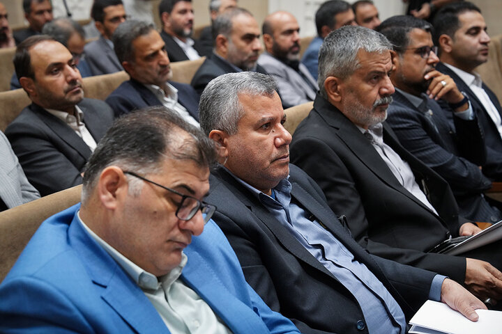نشست سراسری مدیران سازمان اموال و املاک ستاد اجرایی فرمان حضرت امام