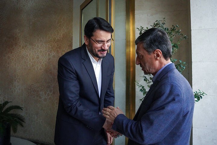 نشست سراسری مدیران سازمان اموال و املاک ستاد اجرایی فرمان حضرت امام