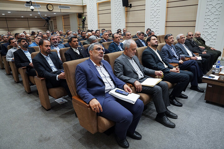 نشست سراسری مدیران سازمان اموال و املاک ستاد اجرایی فرمان حضرت امام