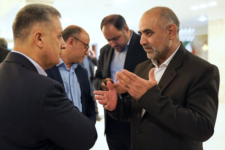 نشست سراسری مدیران سازمان اموال و املاک ستاد اجرایی فرمان امام
