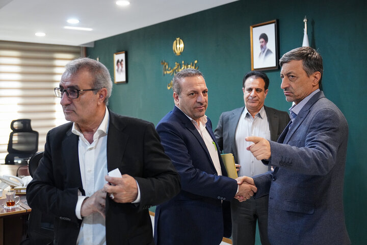 دیدار یدالله رحمانی، استاندار کهگیلویه و بویراحمد با رئیس ستاد اجرایی فرمان امام