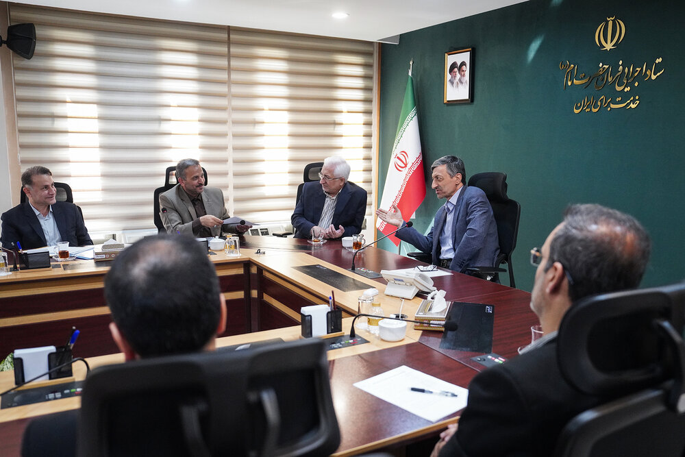 دیدار استانداران خراسان شمالی و کهگیلویه و بویراحمد با رئیس ستاد اجرایی فرمان امام