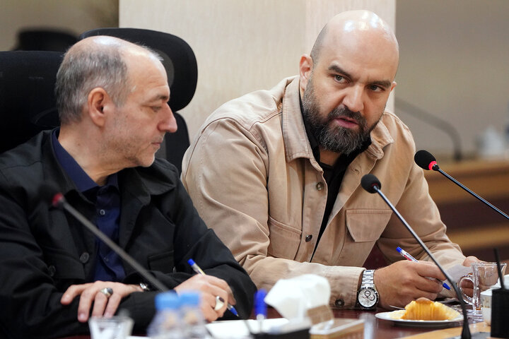 جلسه بررسی عملکرد معاونت حقوقی با حضور رئیس ستاد اجرایی فرمان امام