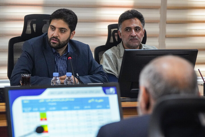 بررسی عملکرد موسسه دانش بنیان برکت با حضور رئیس ستاد اجرایی فرمان امام