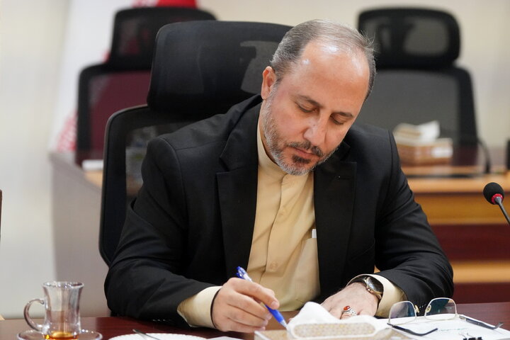 بررسی عملکرد معاونت برنامه‌ریزی و توسعه اقتصادی ستاد با حضور رئیس ستاد اجرایی فرمان امام