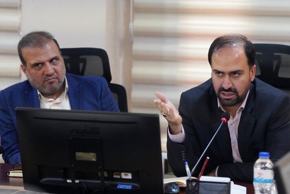 بررسی عملکرد اداره کل بازرسی با حضور رئیس ستاد اجرایی فرمان امام