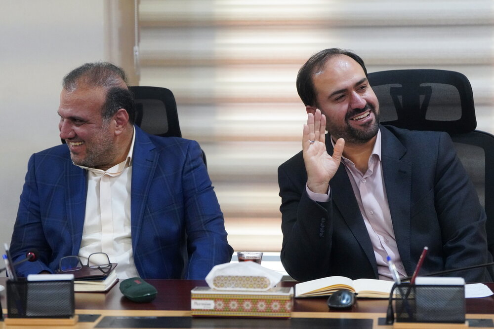 بررسی عملکرد اداره کل بازرسی با حضور رئیس ستاد اجرایی فرمان امام