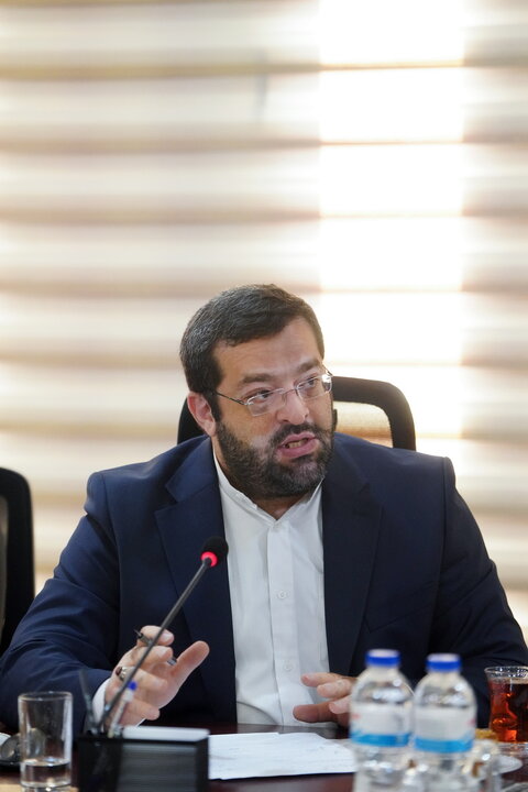 بررسی عملکرد معاونت مالی و اداری ستاد با حضور سید پرویز فتاح