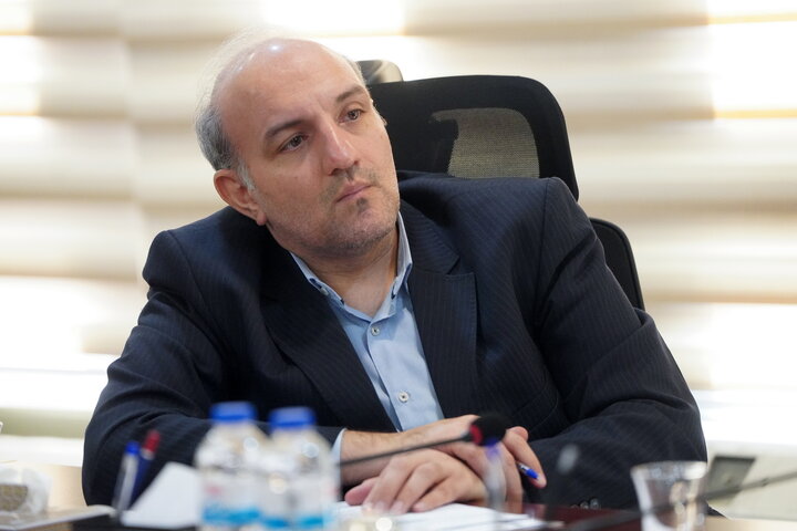 بررسی عملکرد معاونت مالی و اداری ستاد با حضور سید پرویز فتاح
