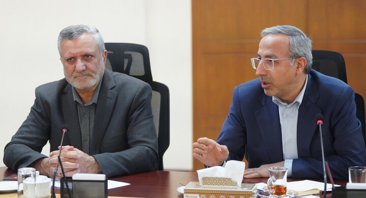 بررسی عملکرد معاونت مالی و اداری ستاد با حضور سید پرویز فتاح