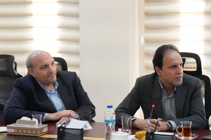 بررسی عملکرد معاونت مالی و اداری ستاد با حضور سید پرویز فتاح