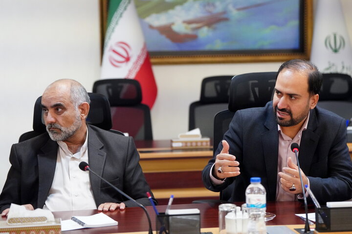 بررسی عملکرد معاونت مالی و اداری ستاد با حضور سید پرویز فتاح