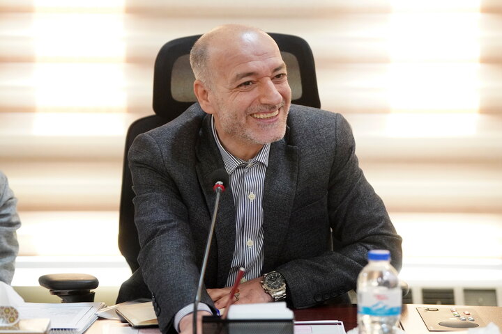 بررسی عملکرد معاونت مالی و اداری ستاد با حضور سید پرویز فتاح