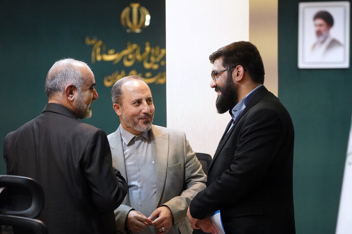 بررسی عملکرد حوزه ریاست ستاد اجرایی فرمان امام با حضور فتاح