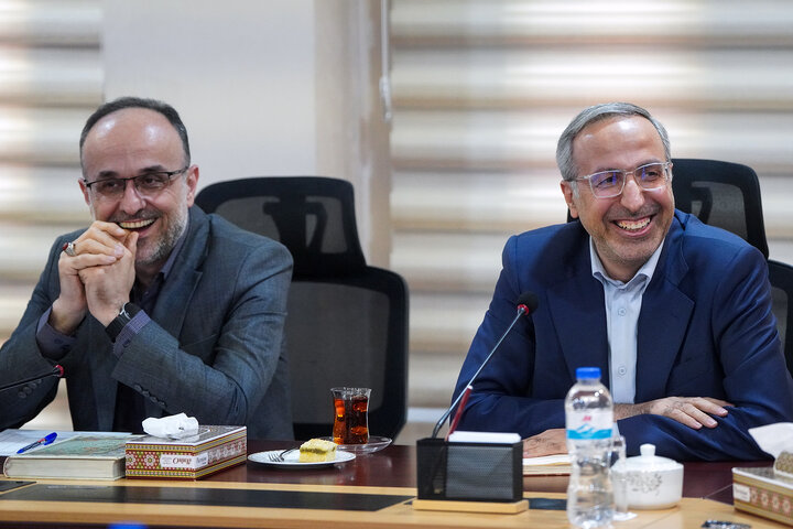 بررسی عملکرد حوزه ریاست ستاد اجرایی فرمان امام با حضور فتاح