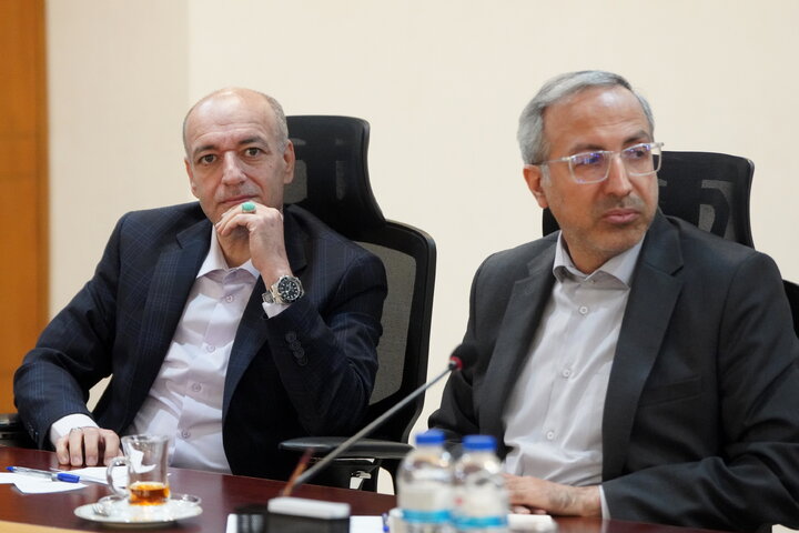 بررسی عملکرد حوزه اشتغال بنیاد برکت با حضور رئیس ستاد اجرایی فرمان امام